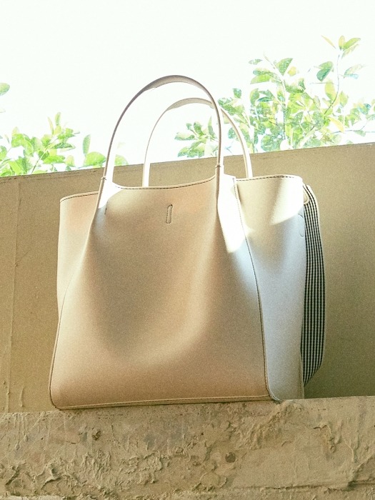J155 Muse shopper tote bag (Ivory)