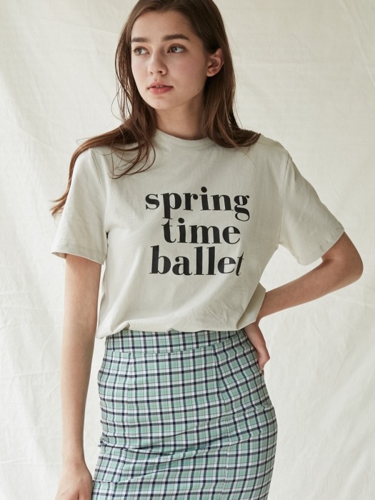 Spring Time Ballet T-shirts_Beige