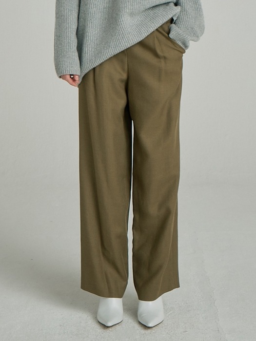 One Sidetuck Trousers_Khaki
