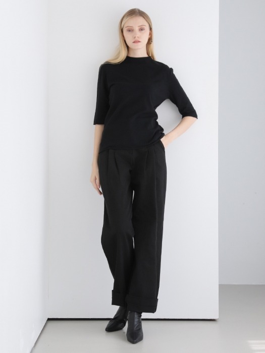 SIMPLE TWO TUCK PANTS BLACK