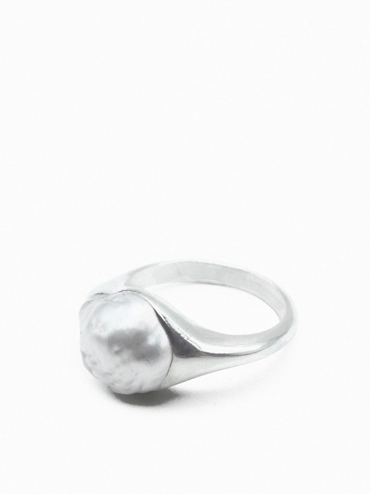 Half Pearl Ring