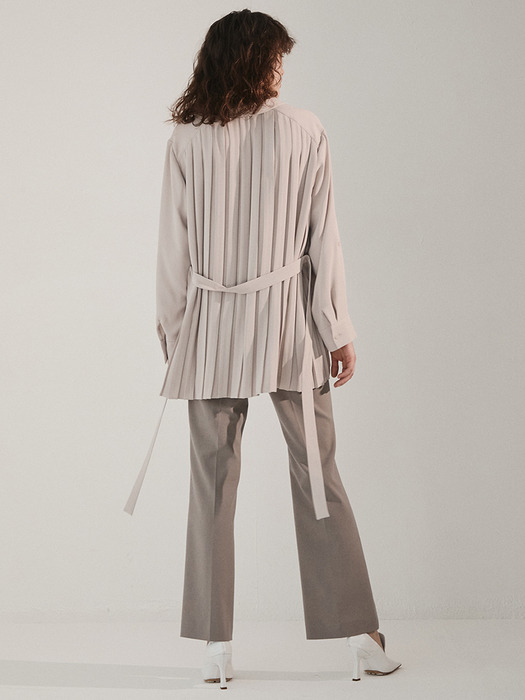 BACK PLEATED BLOUSE [BEIGE]
