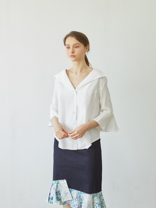 Flare Sleeve Blouse_WHITE