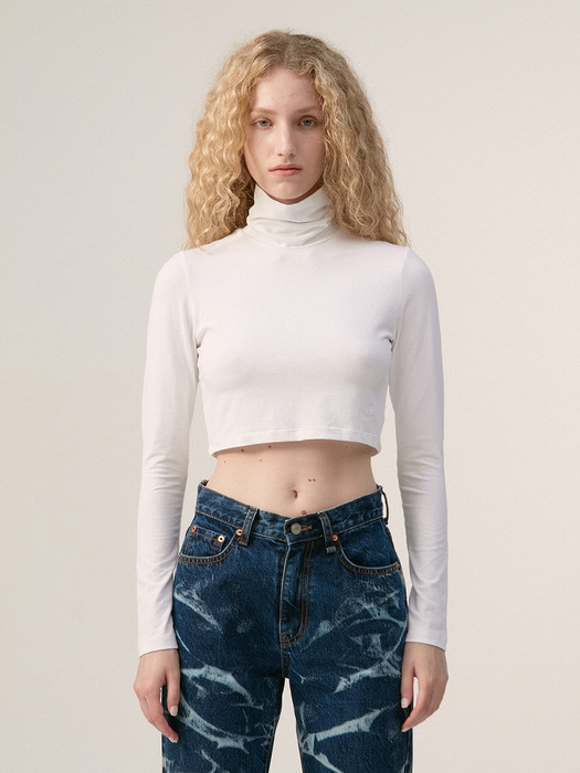 CROPPED TURTLE NECK T-SHIRT, WHITE