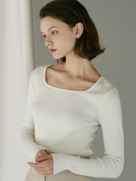 OU574 square neck knit T (ivory)