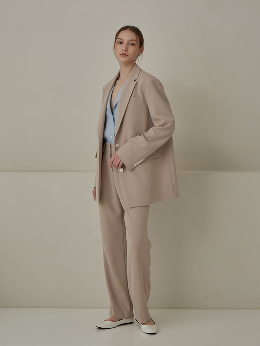 Single-Breasted Two-Button Blazer (JUSJ302-70)