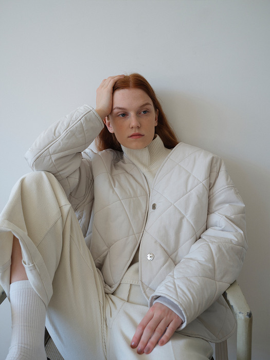 Quilting belted jacket / Ivory