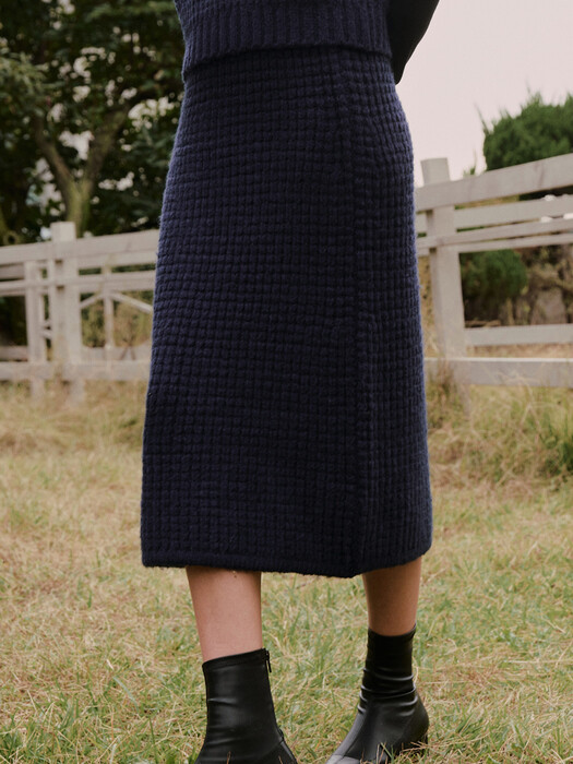Square wale knit skirt - navy