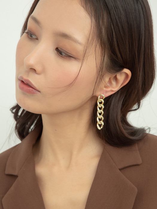 Small Gold drop Chain Earrings