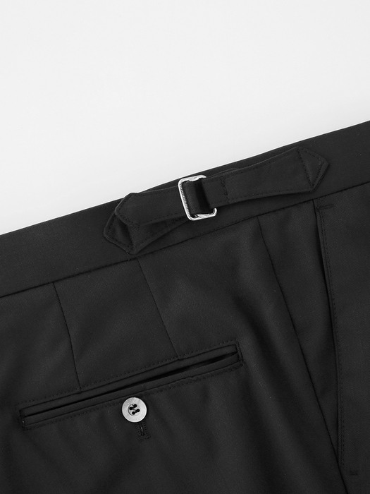  [Easy line] Two tuck Easy Trousers (Black)
