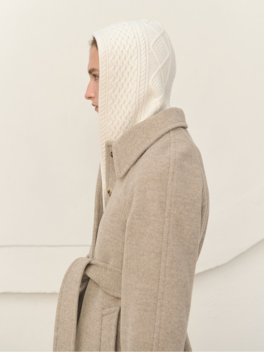 HOODED CABLE-KNIT MERINO SCARF - IVORY