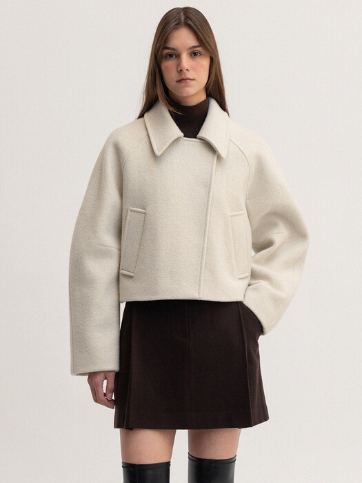 alpaca raglan cropped jacket (ivory)