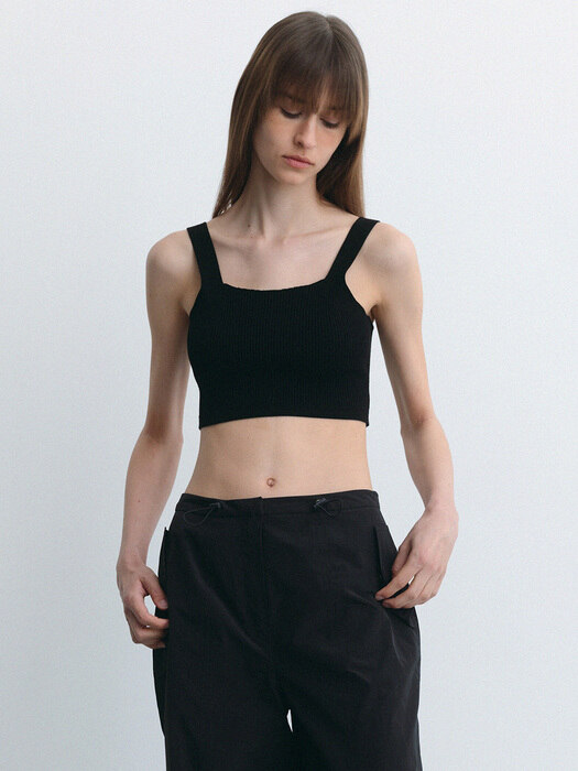 knitted ribbed crop top (black)