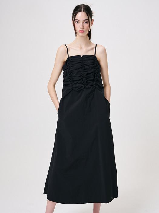 Slip Heart Neck Shirring Dress, Black