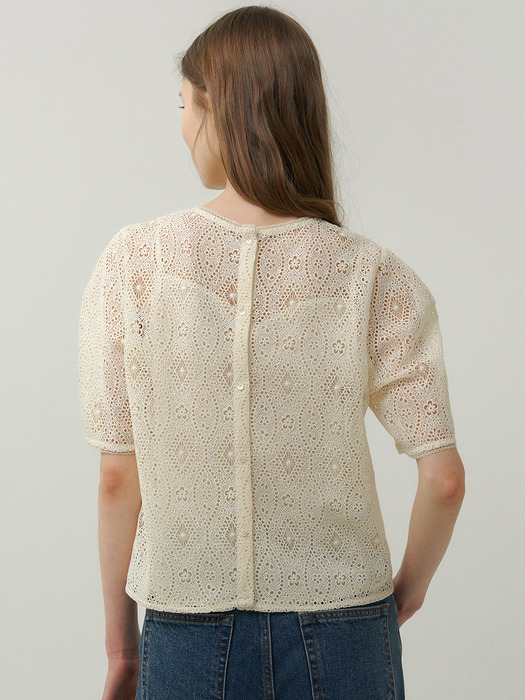 back button lace blouse [Italian fabric] (light beige)