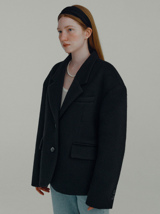 Wool classic blazer half coat. Black