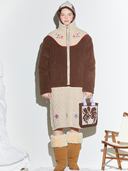POPPY EMBROIDERY FUR ZIP UP/BROWN
