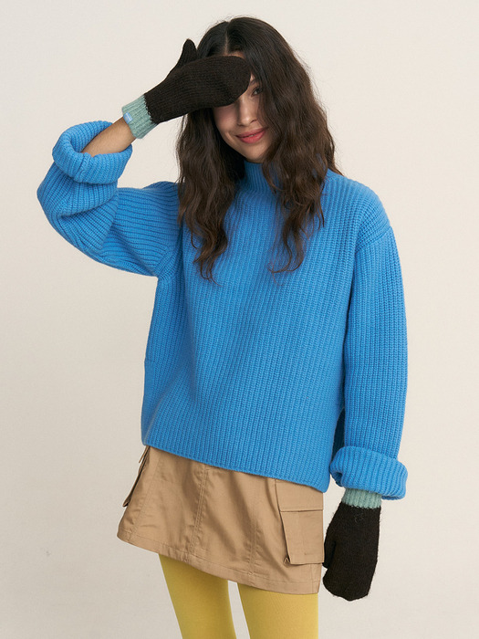 Loose fit half-neck knit Airy blue