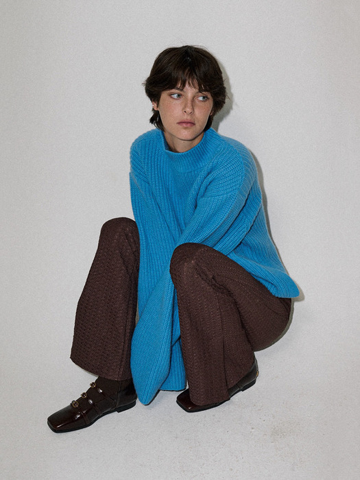 Loose fit half-neck knit Airy blue
