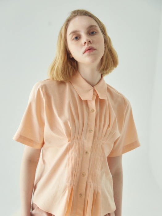 Apricot short sleeve shirts