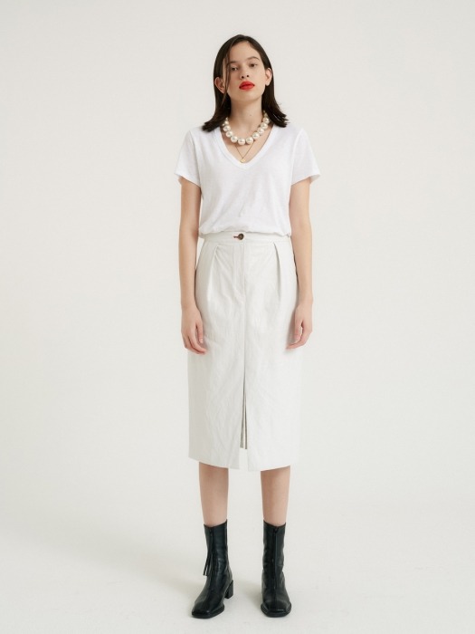 Butter leather crease skirt_White