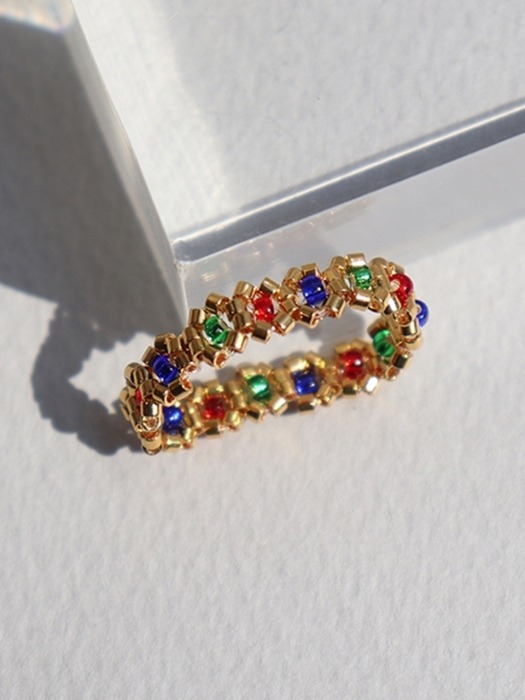 Gold daisy multi color beads Ring