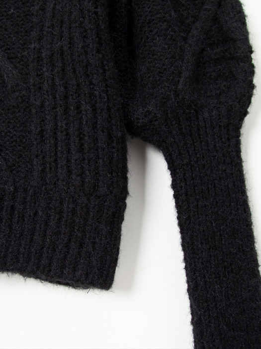 CABLE KNIT PULLOVER (BLACK)