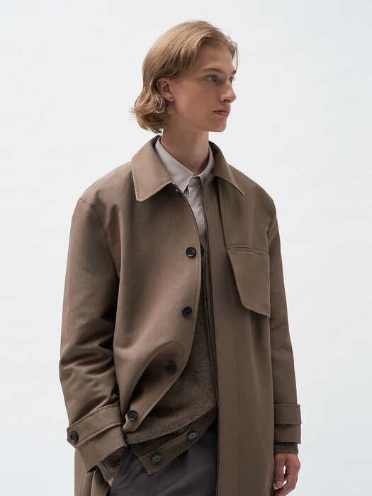 flap pocket mac coat (dusty brown)