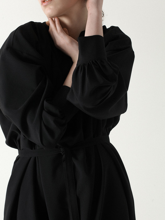 Wide Shirring Dress Black