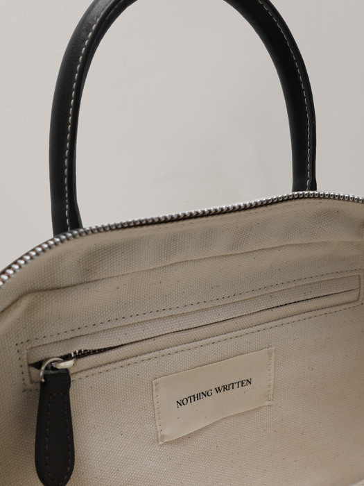 NOTHING WRITTEN낫띵리튼]Classic mini golf bag (Black)