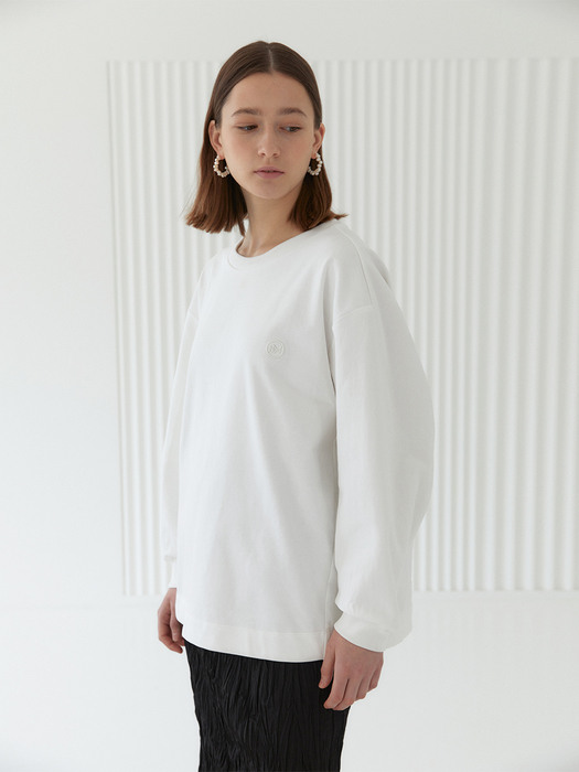 MANNON_Soft Volume Silhouette Logoed Sweat Shirt_White