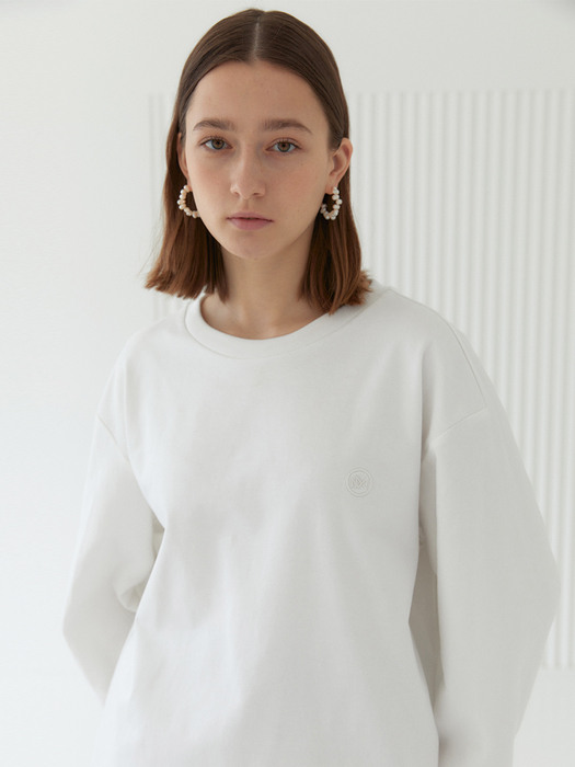 MANNON_Soft Volume Silhouette Logoed Sweat Shirt_White