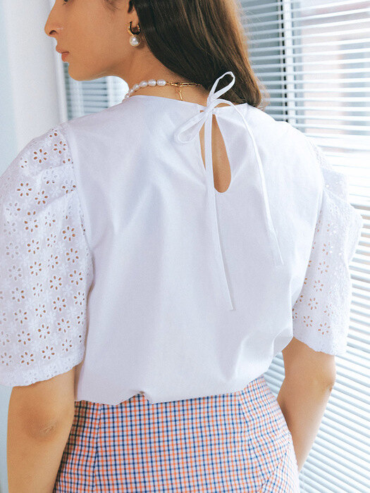 LACE PUFF BACK RIBBON BLOUSE_WHITE (EEOO2BLR01W)