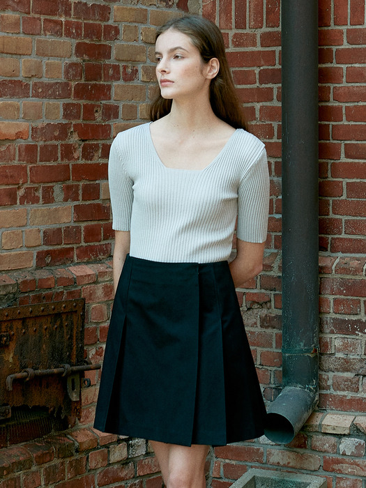 V.linen pleats skirt (black)