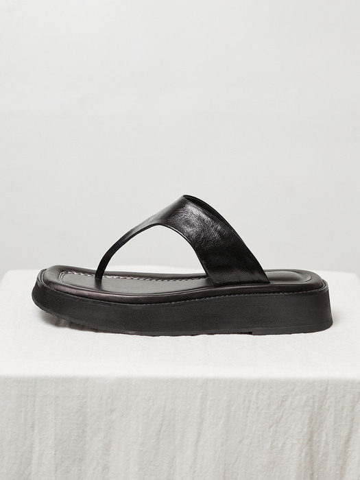 BLS21009 TIVO SLIDE SANDAL BLACK