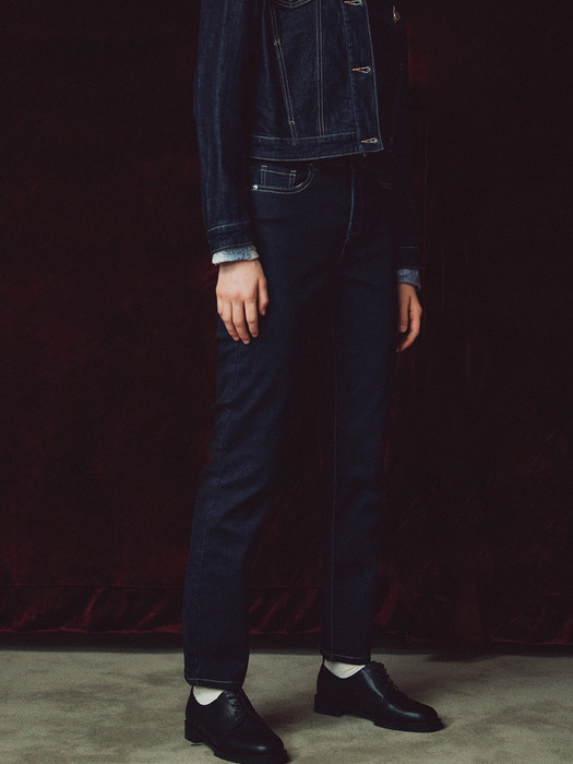 Mid-rise Slim Straight Jeans_RAW