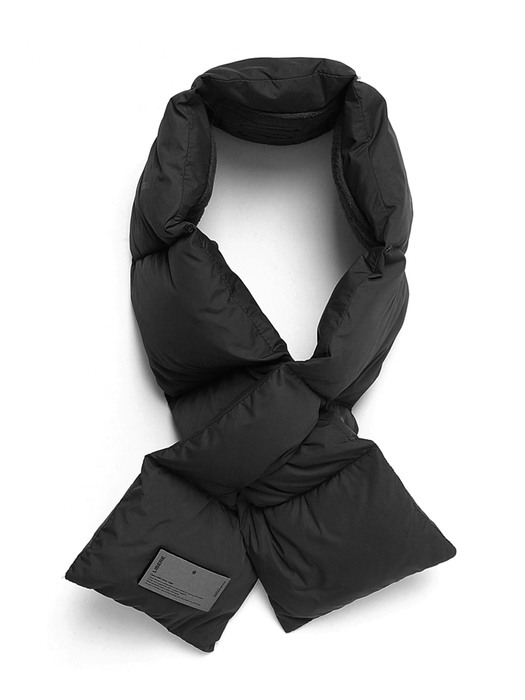 PADDED MUFFLER / BLACK