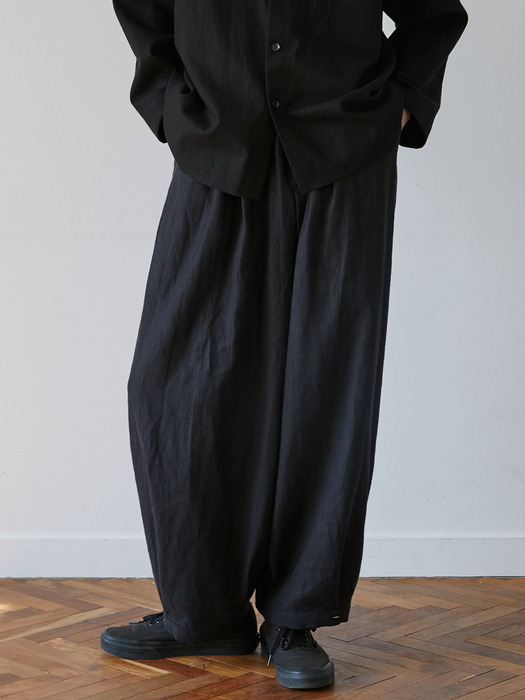 unisex linen button balloon pants black