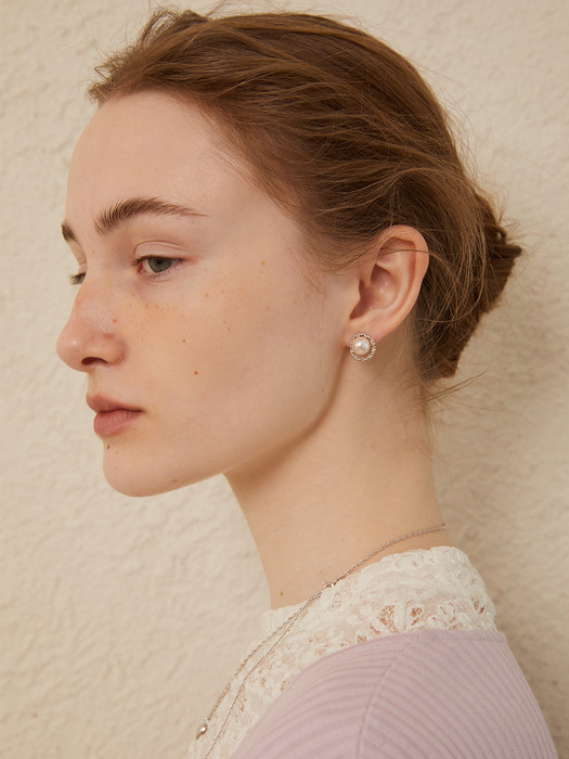 Pearl Wreath Earring (2color)