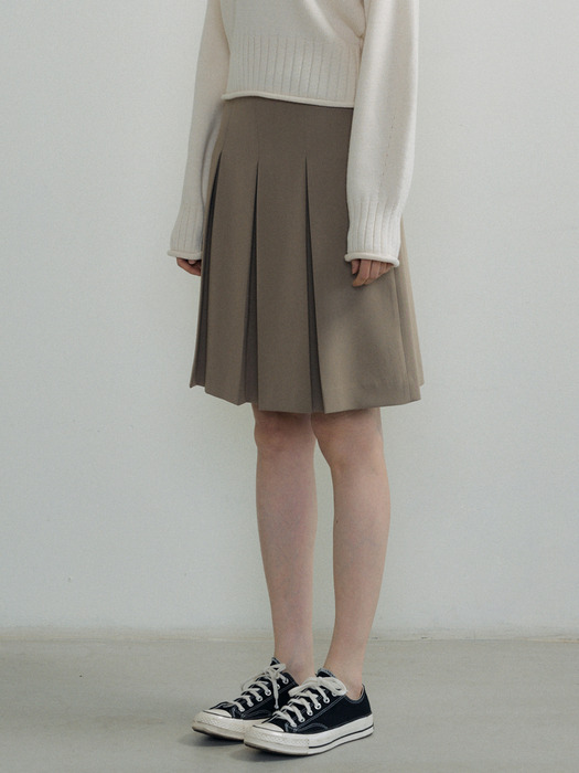 23FW PLEATS MIDI SK (KHAKI BEIGE)