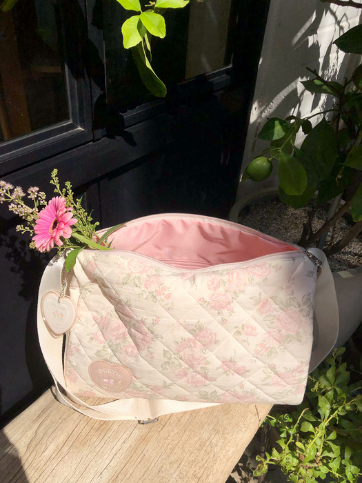 Quilted duffel bag_mauve rose