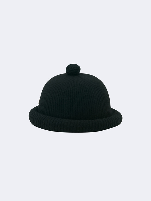 Dotori Hat_Vertical line_Black
