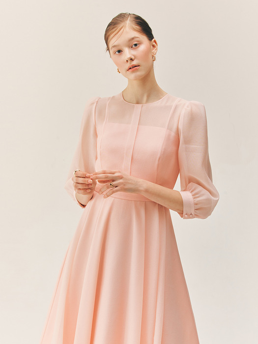 비에이유 바이 브라이드앤유]KARLA Round neck organza flared