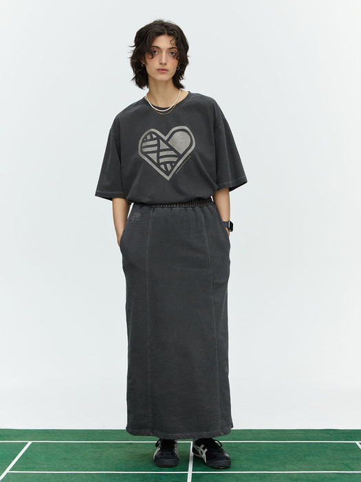 MNS PIGMENT LONG SKIRT_CHARCOAL