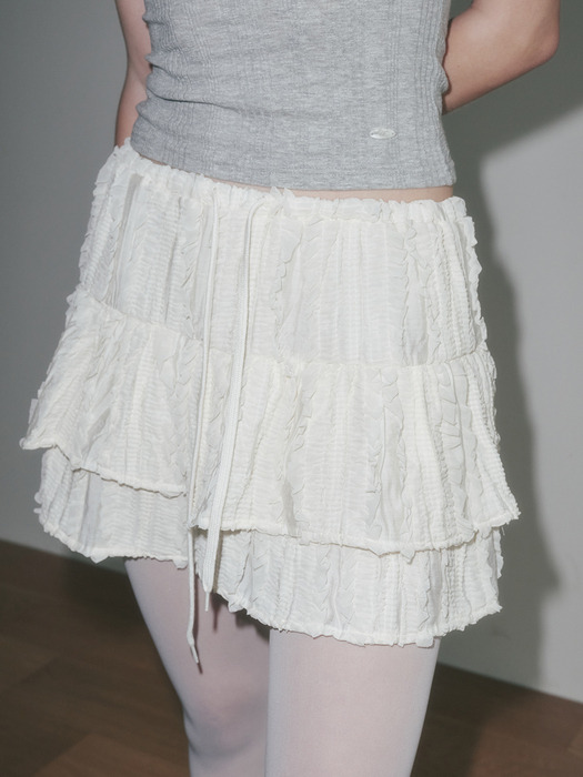 VINTAGE FRILL SKIRT, CREAM