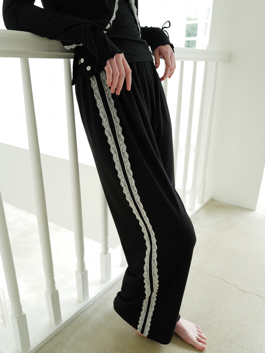 LACE WIDE LONG PANTS_TT4W405BK