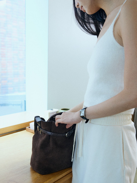 [알로하 PICK]Mallory Large Bucket Bag Suede Brown 멜로리 라지 버킷백 스웨이드 브라운