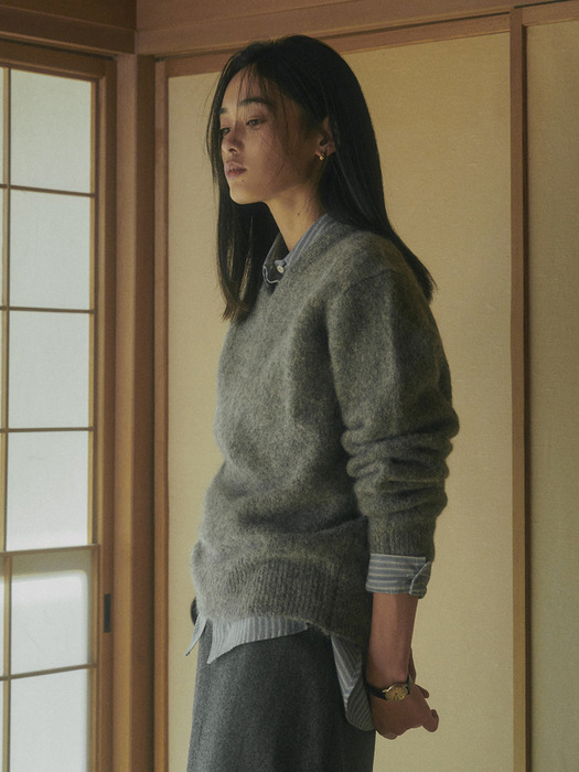 ALPACA V NECK KNIT_GRAY