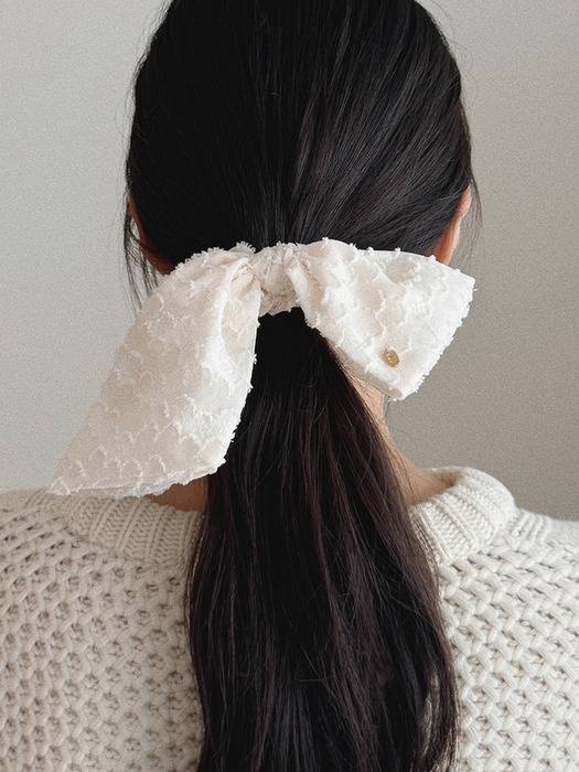 Lace Ribbon Tail Scrunchie [Ivory]