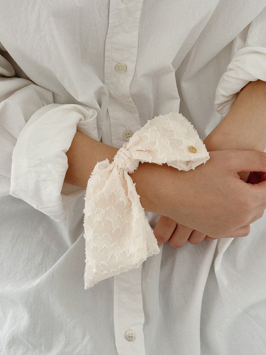 Lace Ribbon Tail Scrunchie [Ivory]